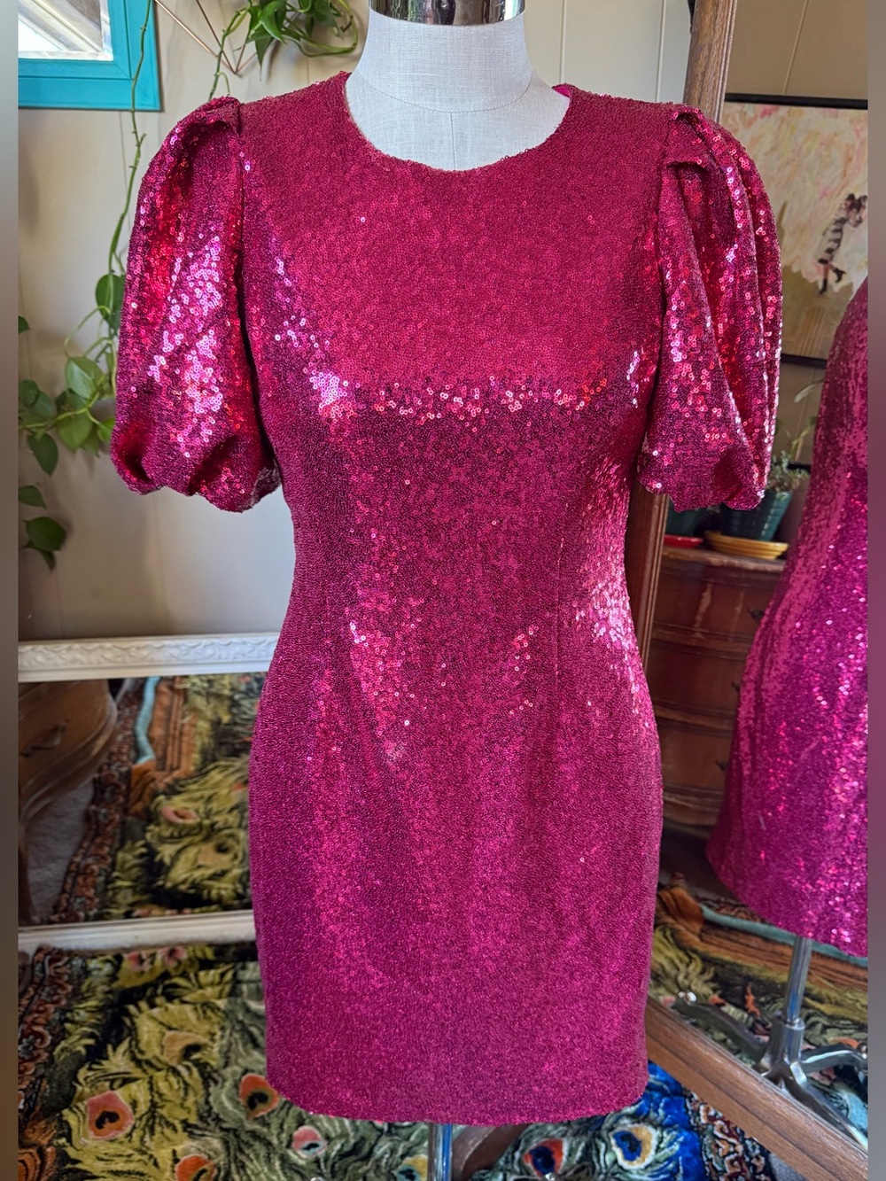 New York & Company Fuchsia Sequin Puff-Sleeve Mini Dress, size Medium